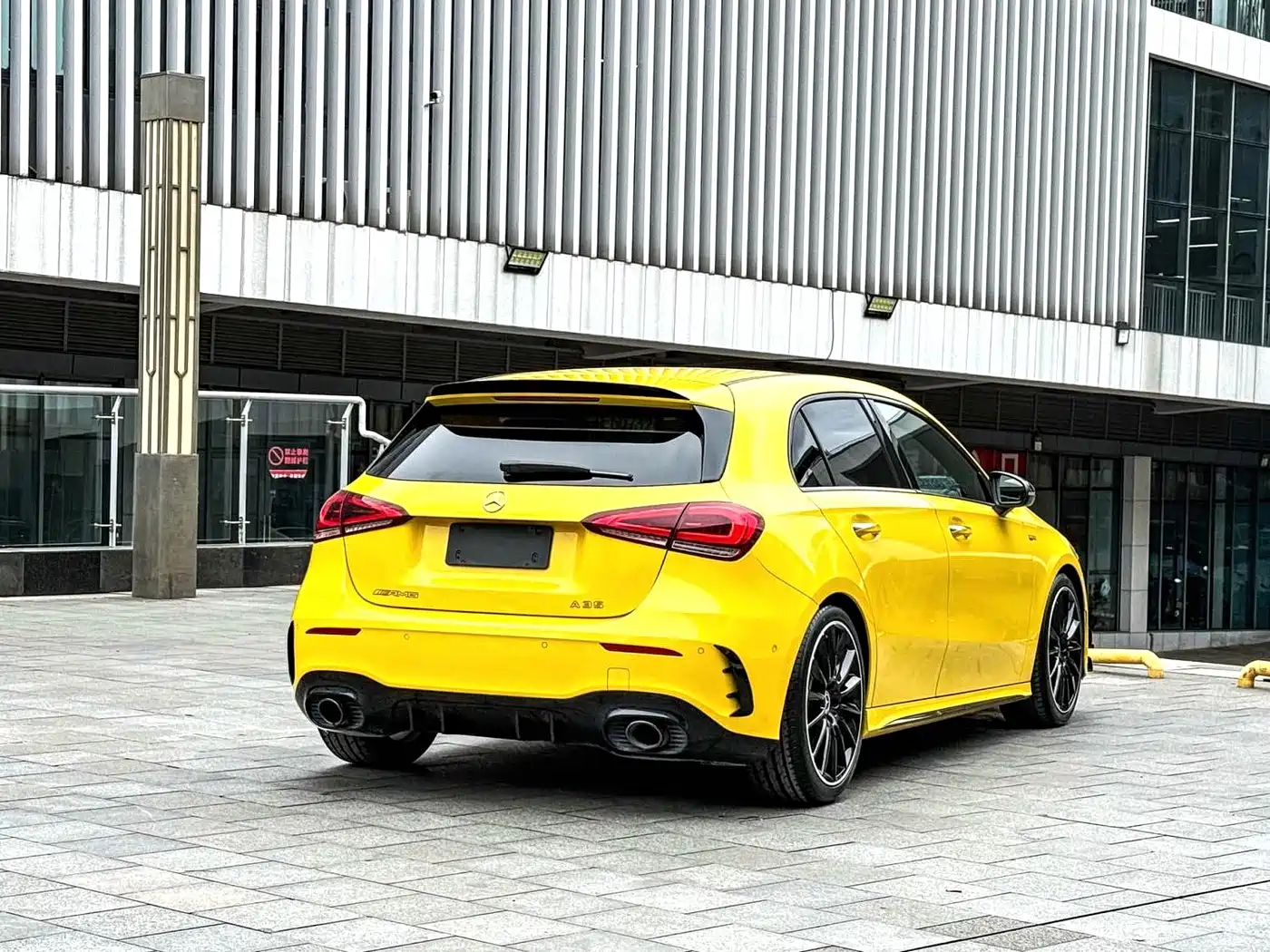 MERCEDES-BENZ A CLASS AMG