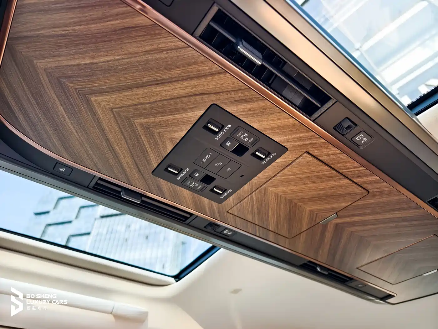 Lexus LM 2025 Model 350h Seven-Seater Elegance Edition фото 18