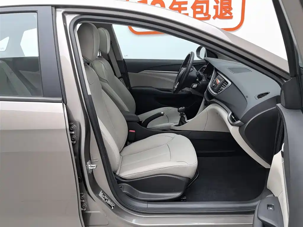 Buick Excelle 2019 15T Manual Elite Type China VI фото 23