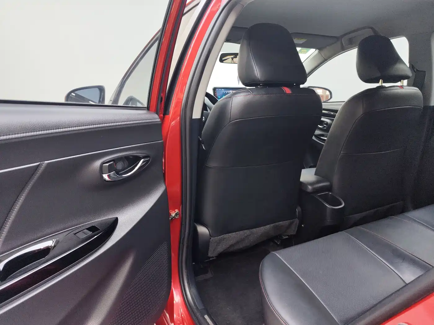 Toyota Yaris, миниатюра 6