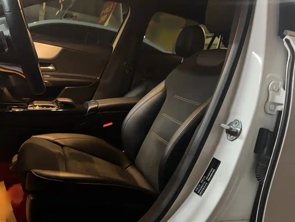 Mercedes-Benz A-Class 2019 A 200 L Sport Sedane Pioneer Special Edition фото 8