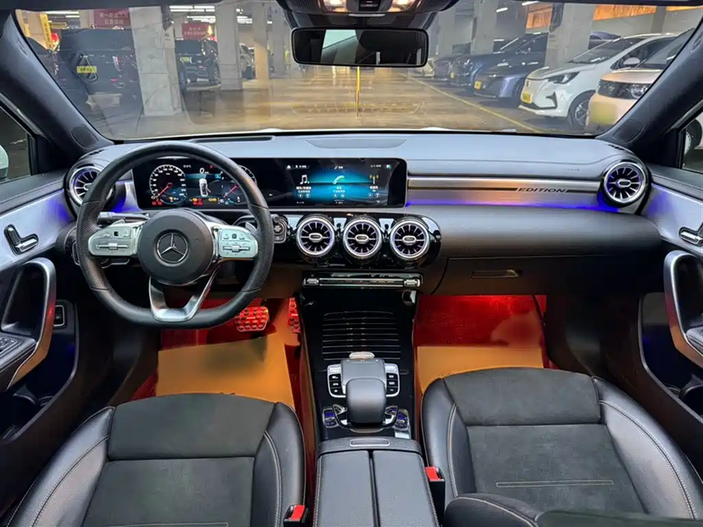 Mercedes-Benz A-Class 2019 A 200 L Sport Sedane Pioneer Special Edition фото 12