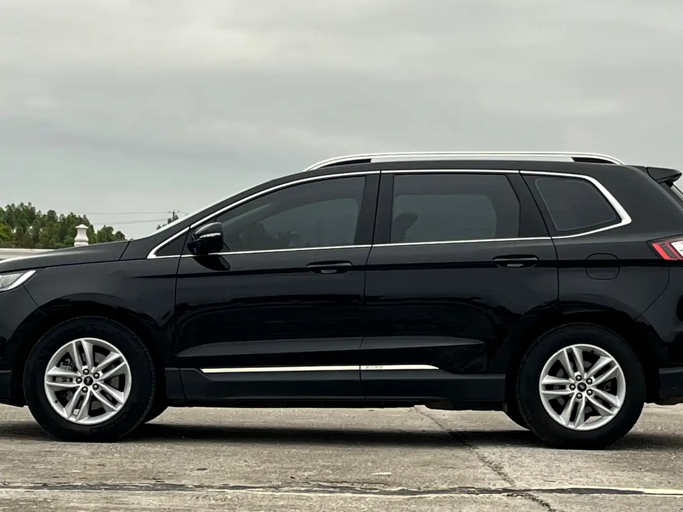 Фото 5 - Ford Edge