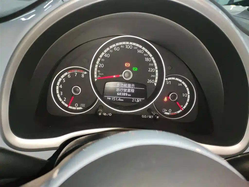 Volkswagen Beetle 2015 280TSI фото 8