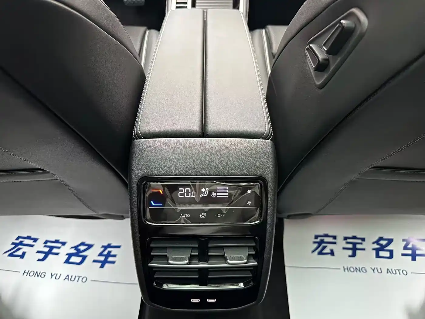 Volkswagen Magotan 2026 Model 380TSI DSG Premium Edition Damai Package фото 16