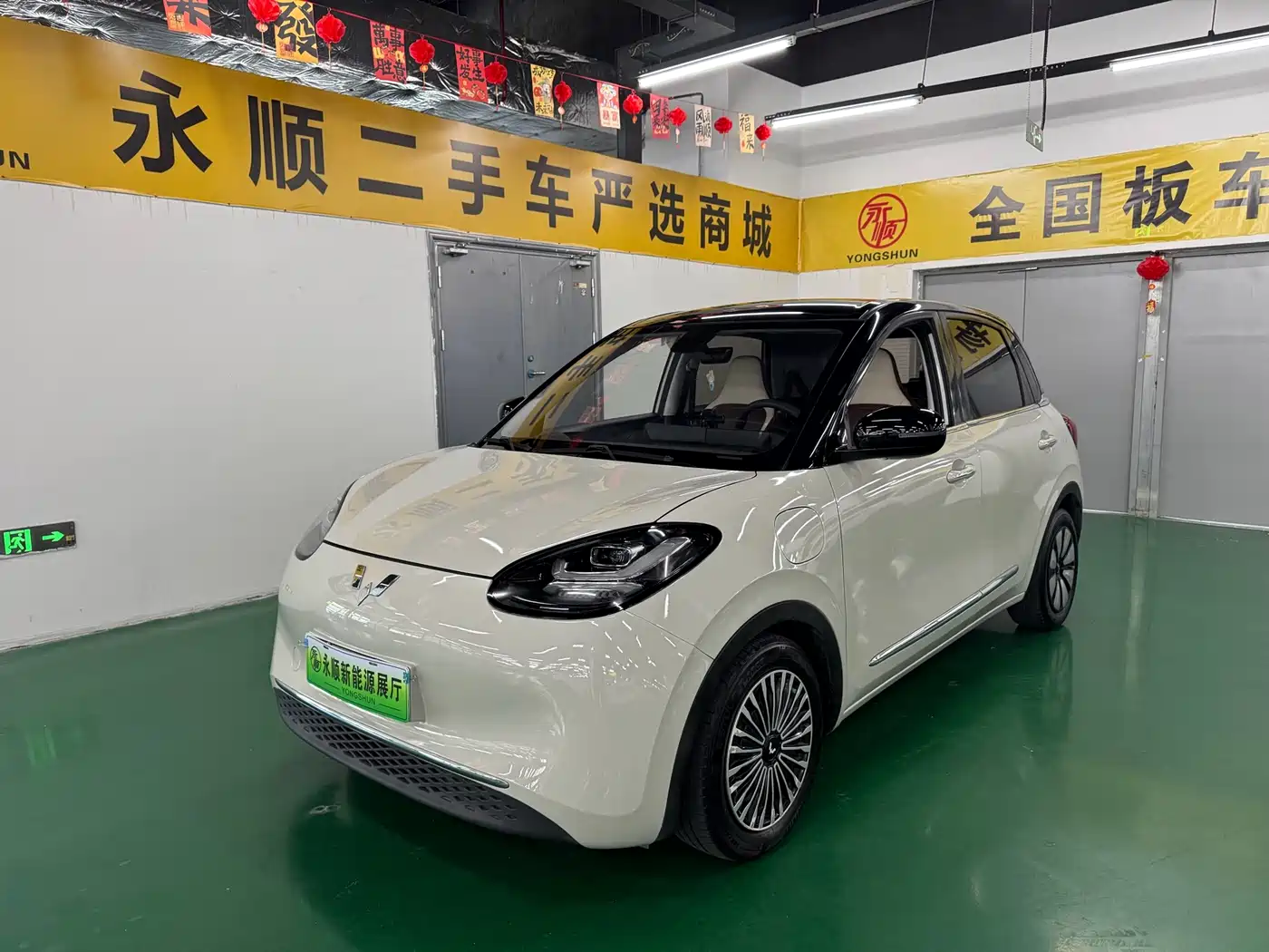 Wuling Motors Wuling Bingo 2023 333km Smart Connectivity Edition