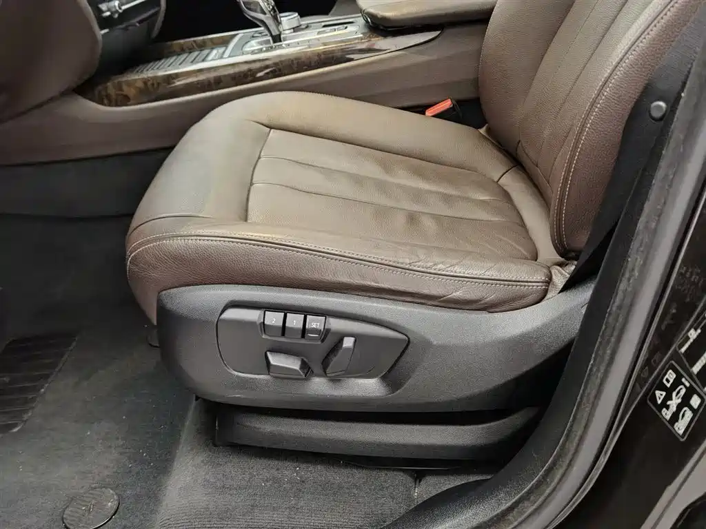 BMW X5 (Import) 2015 xDrive28i фото 20