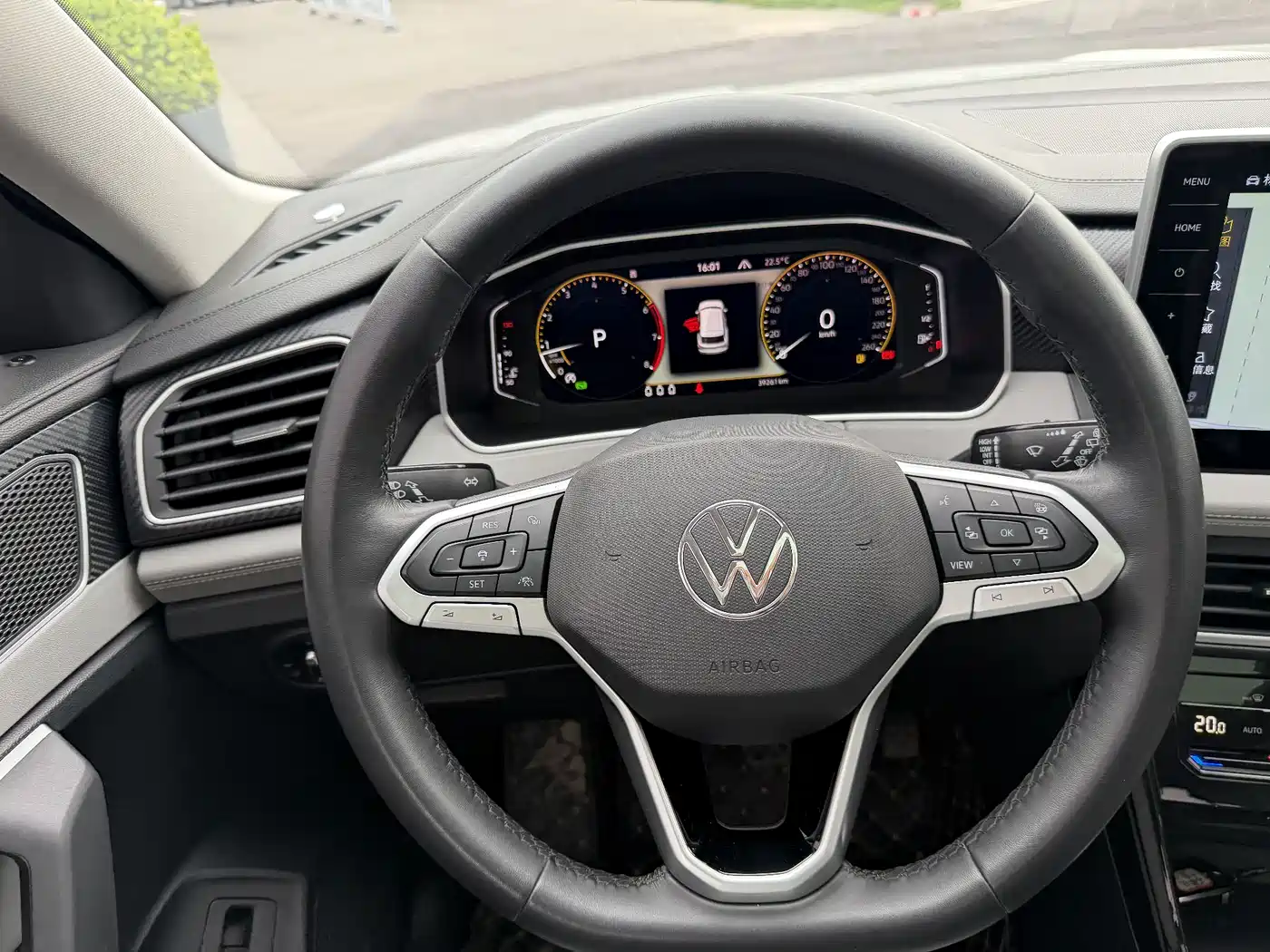 Volkswagen Tayron 2023 280TSI 2WD Luxury Plus Advanced Edition фото 18