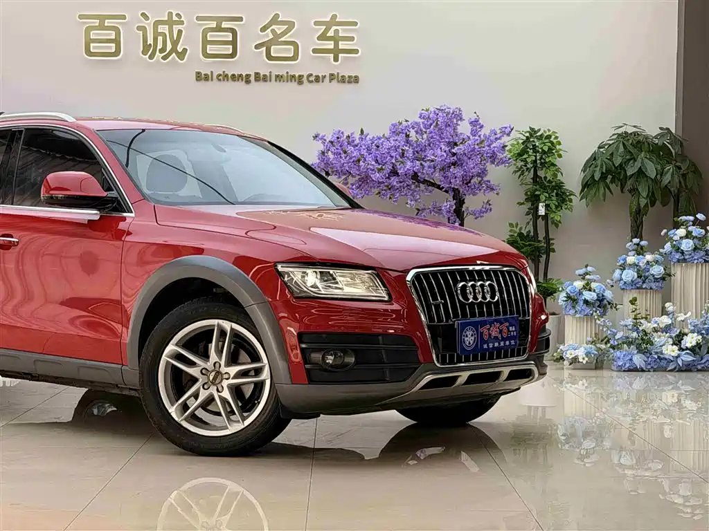 Audi Q5 2017 Plus 40 TFSI Technology фото 5