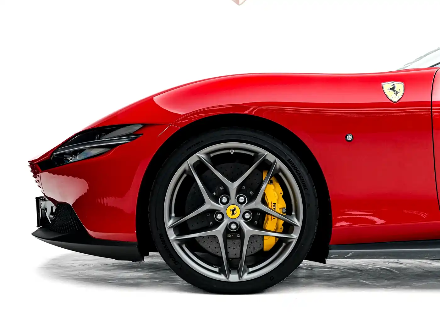 FERRARI ROMA