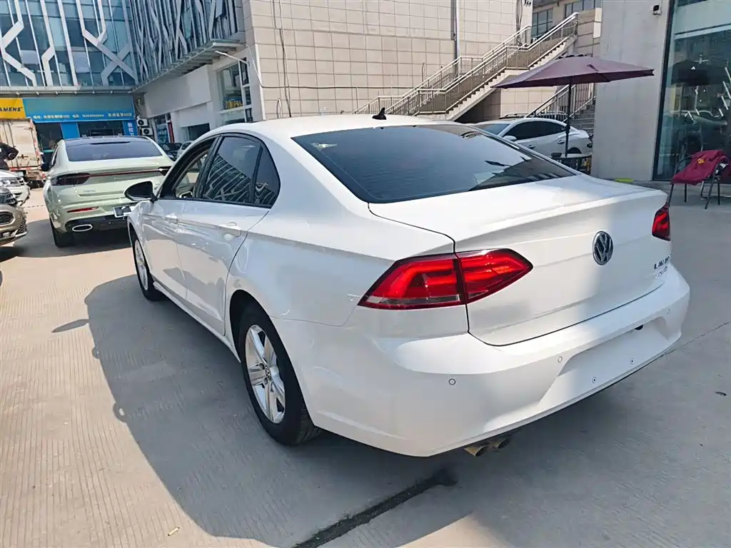 Volkswagen Lamando 2018 230TSI DSG Trend Edition фото 23