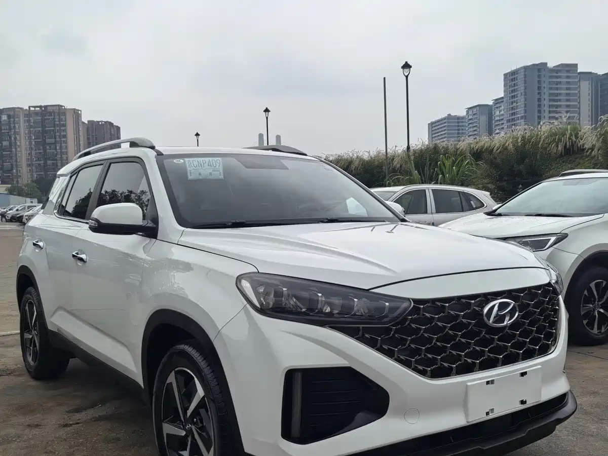 Hyundai Beijing Hyundai ix35 2021 240TGDi DCT 2WD GLS Leading Edition фото 3