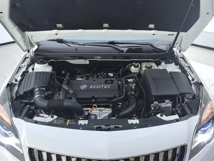 Buick Regal 2015 1.6T Leading Tech Edition фото 10