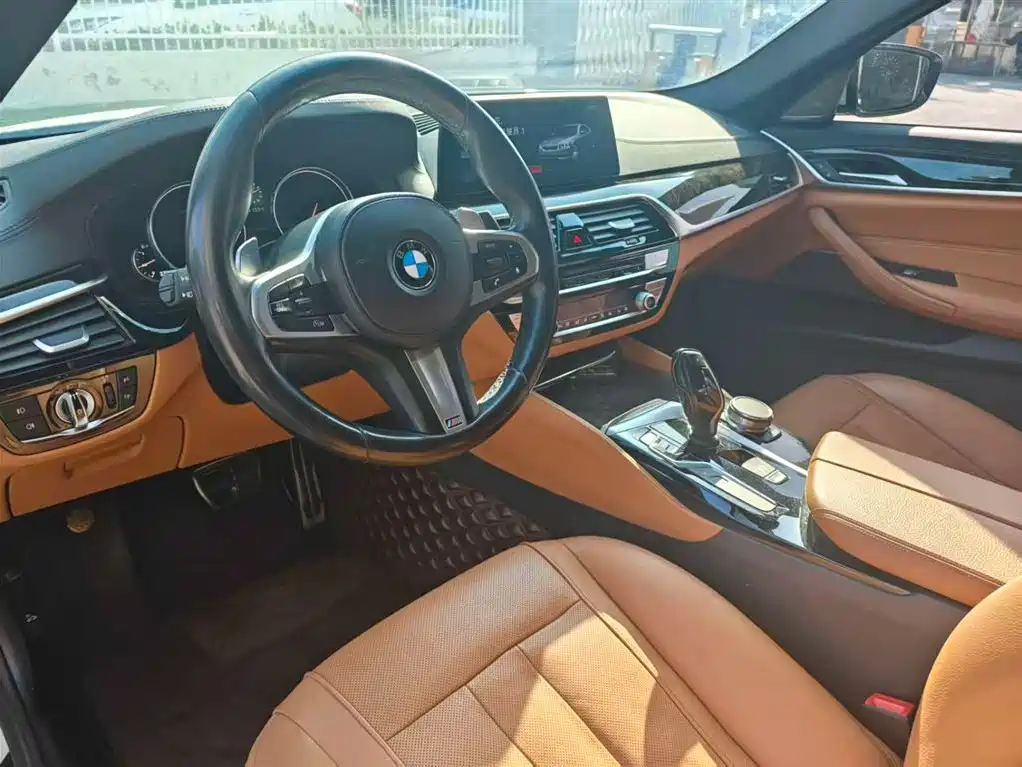 BMW 5 Series 2018 Facelift 530Li Exclusive M Sport Package фото 10