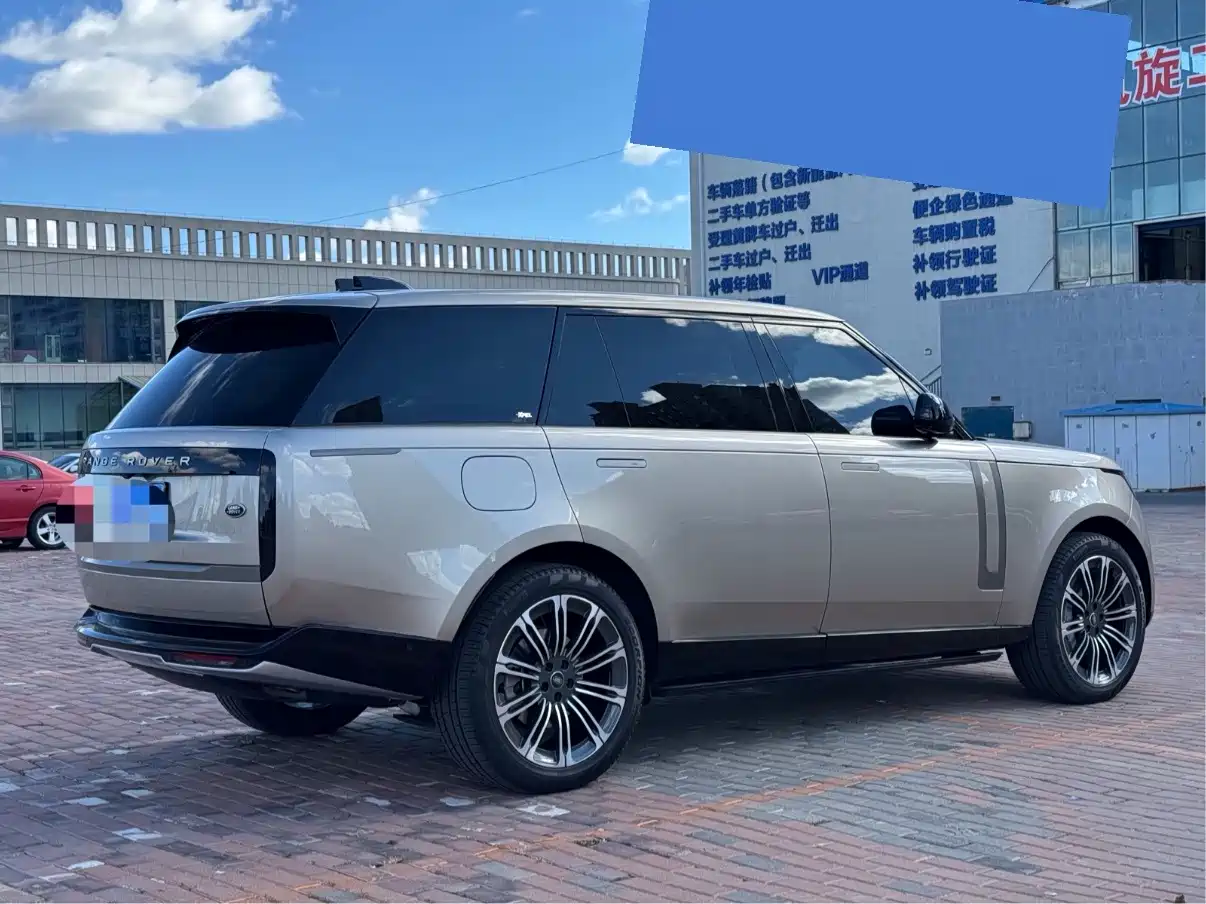 Land Rover Range Rover 2024 2025 3.0 L6 400PS Flourishing Era Extended Wheelbase