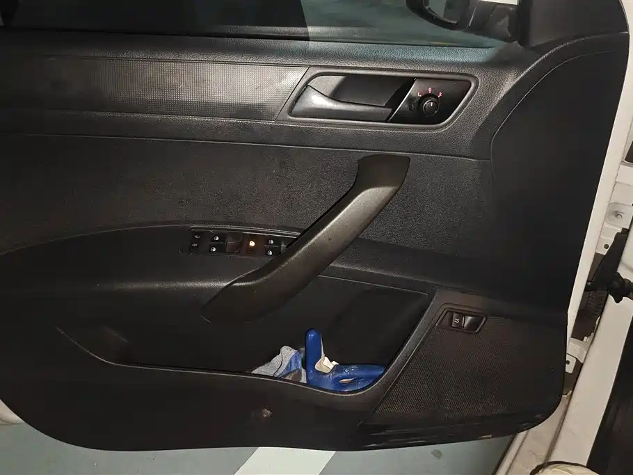 Volkswagen Santana 2021 1.5L Automatic Trend Edition фото 7