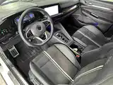 Фото 10 - Volkswagen Golf