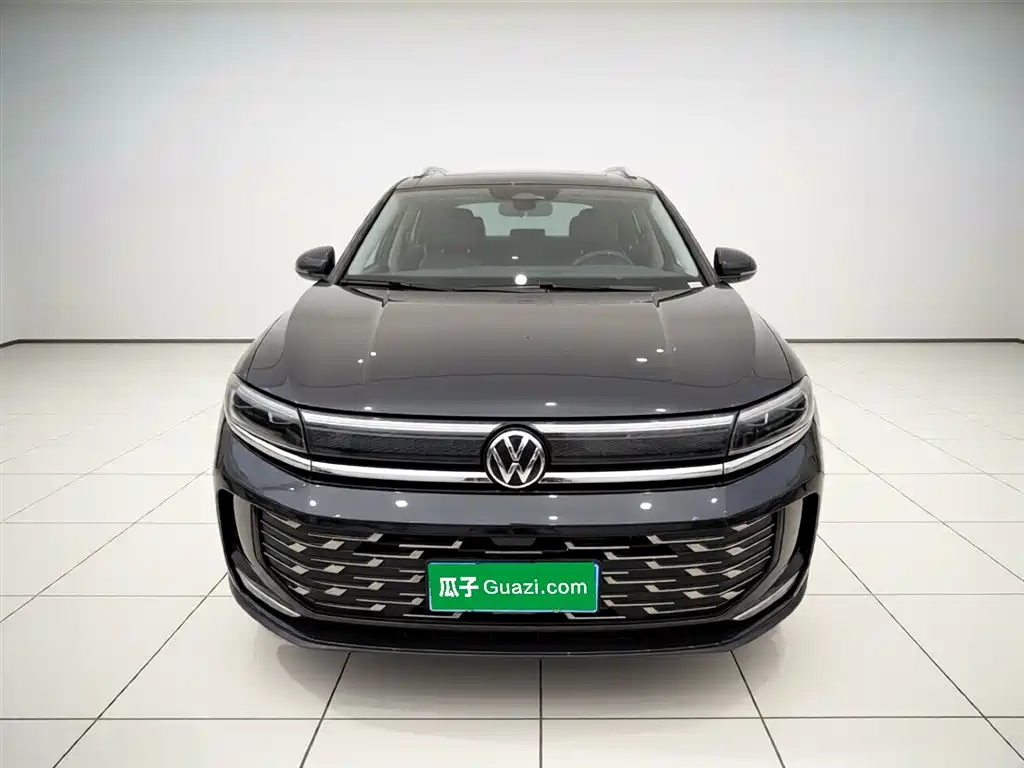 Volkswagen Talagon 2025 Model 450TSI AWD Premium 6-Seater фото 3
