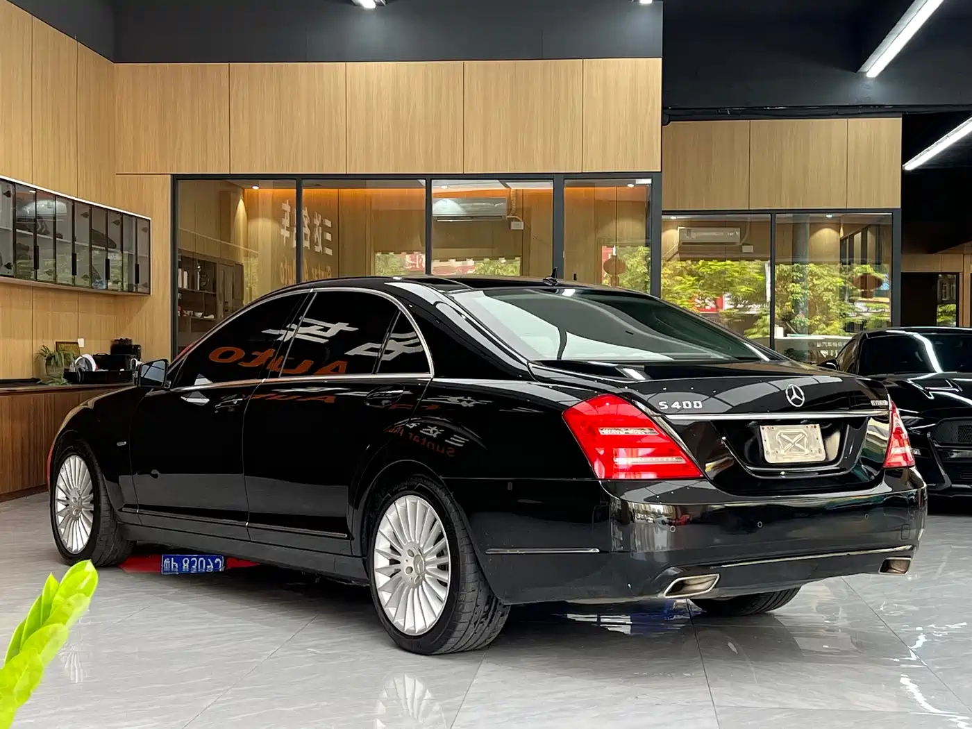 Mercedes-Benz S-Class 2010 Model S 400 L HYBRID фото 4