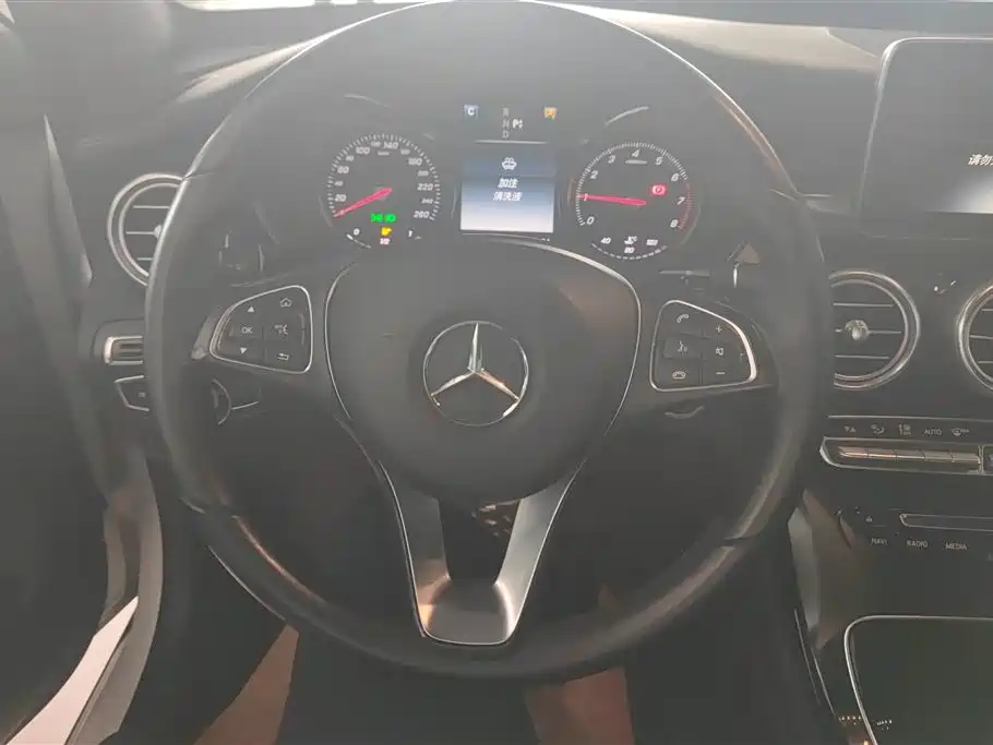 Mercedes-Benz GLC 2016 GLC 200 4MATIC фото 15