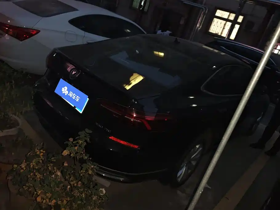 Volkswagen Passat 2020 330TSI Elite Edition China VI фото 3