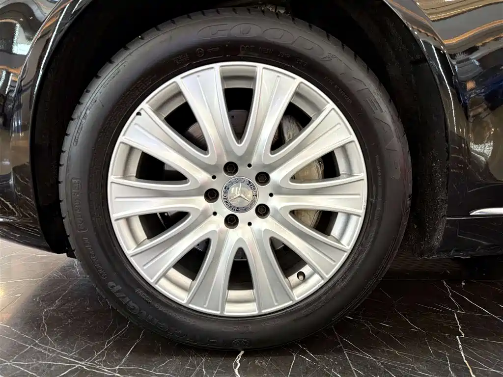 Mercedes-Benz S-Class 2014 S 320 L Luxury фото 9