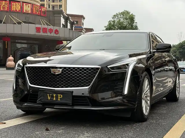 CADILLAC CT6