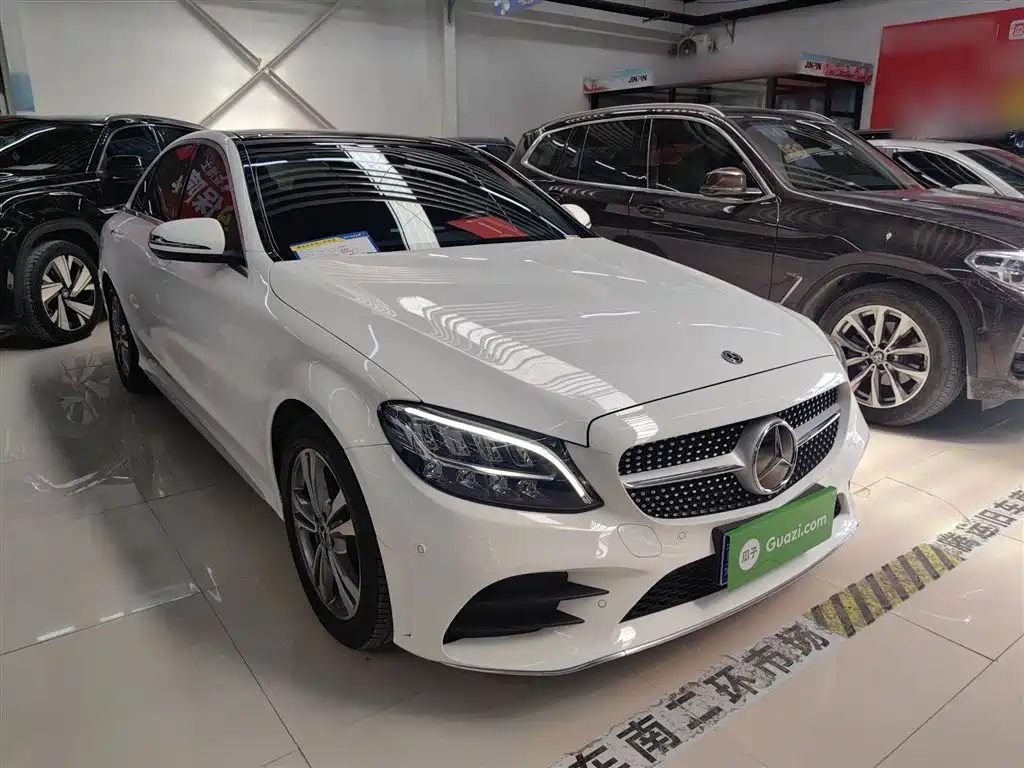 MERCEDES-BENZ CLASS C