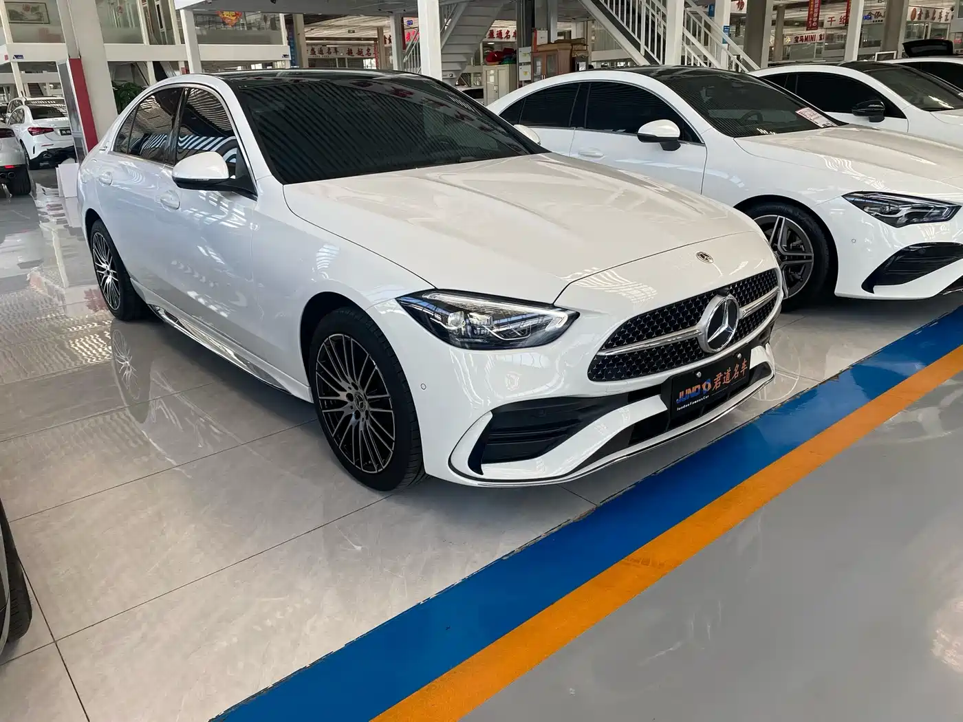 MERCEDES-BENZ CLASS C
