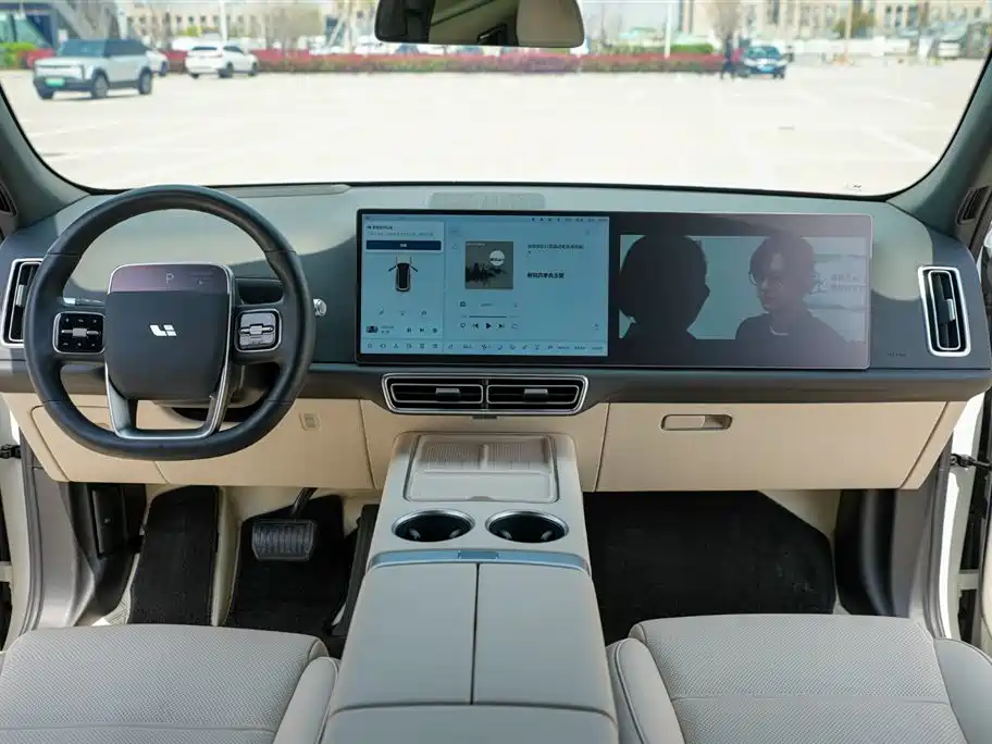 Li Auto IDEAL L7