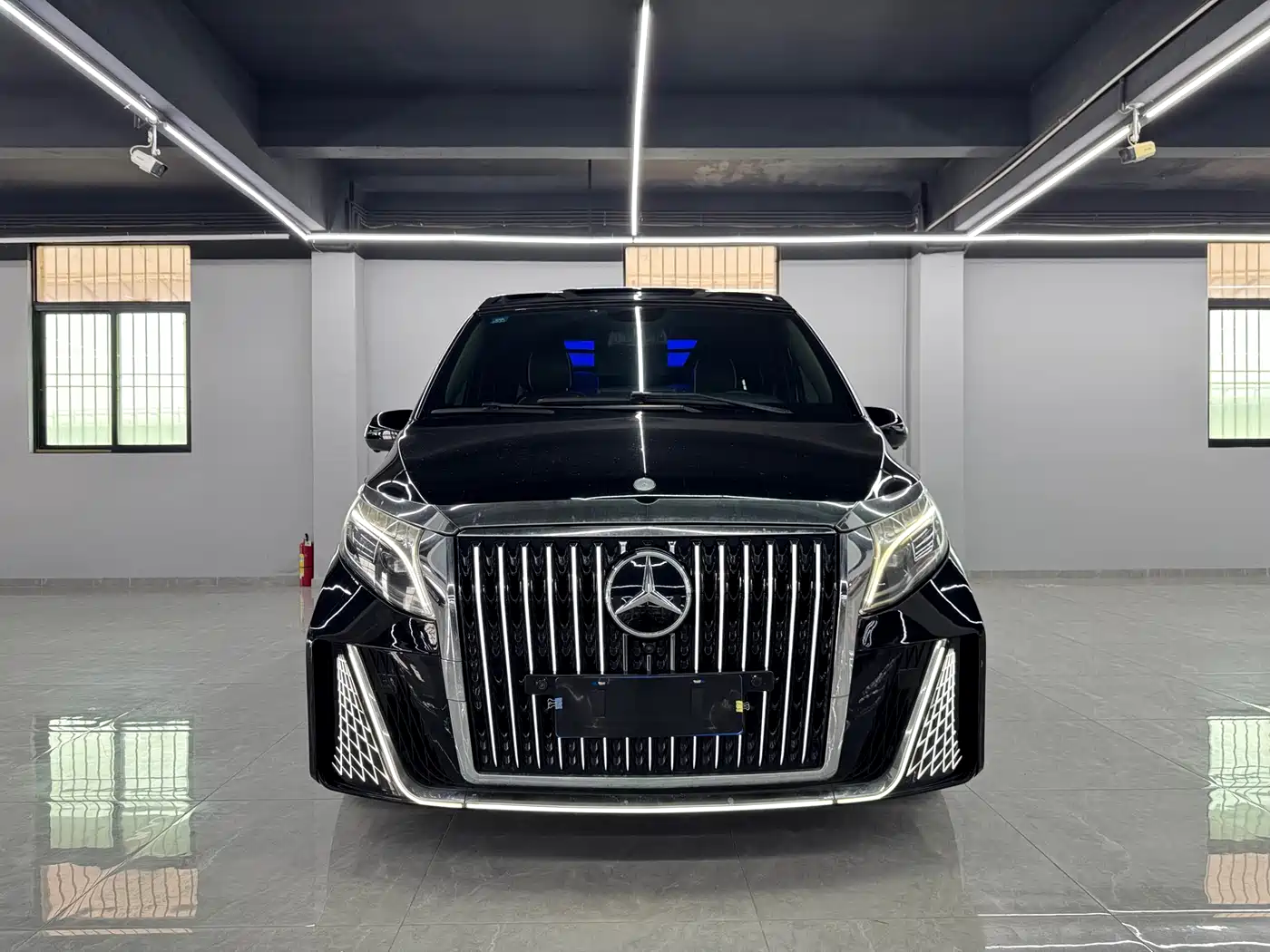 Mercedes-Benz Vito 2018 2.0T Business Edition China VI фото 2