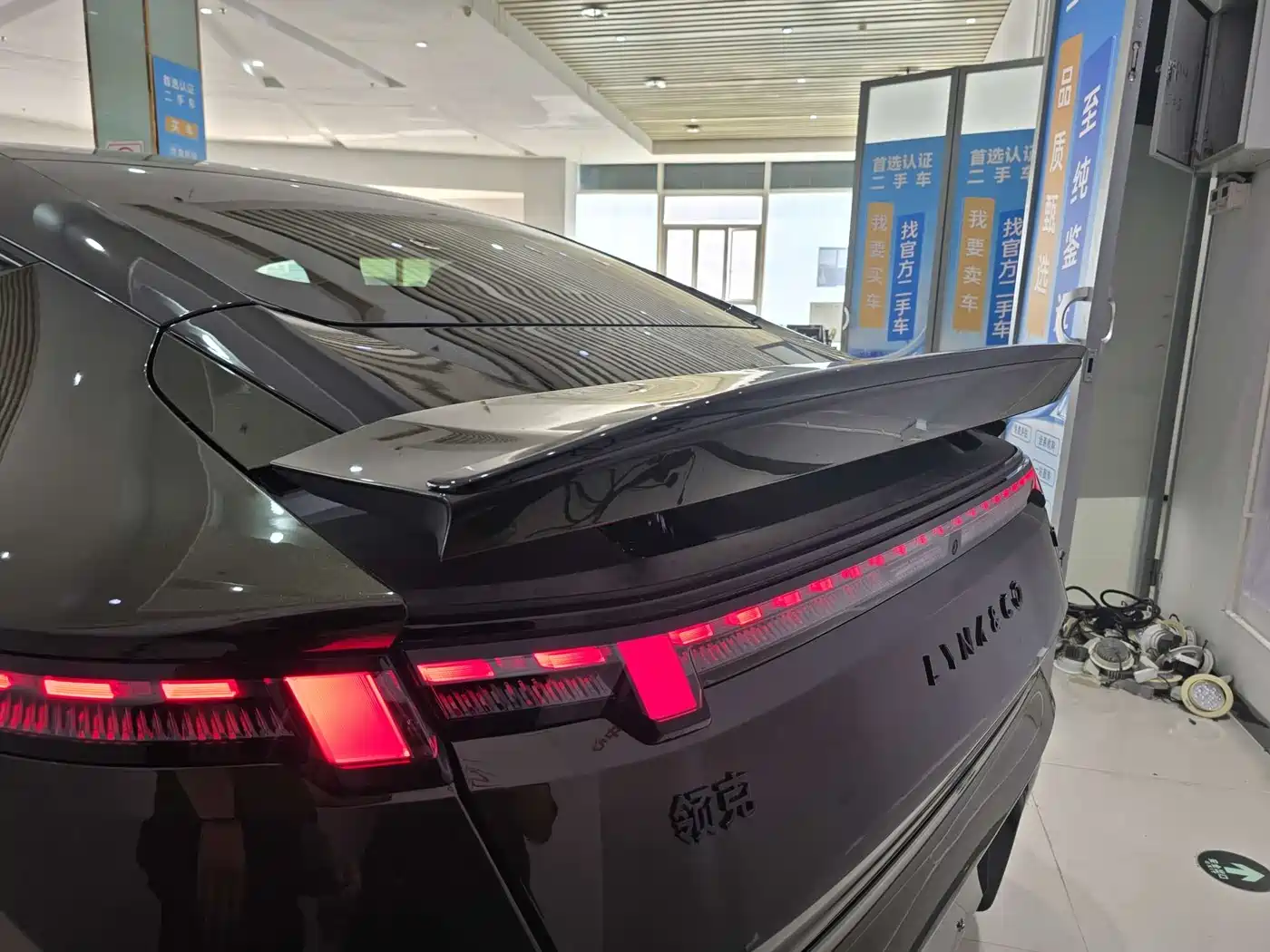 Lynk & Co 10 EM-P 2025 Facelift 240 AWD Ultra Sport Edition фото 7