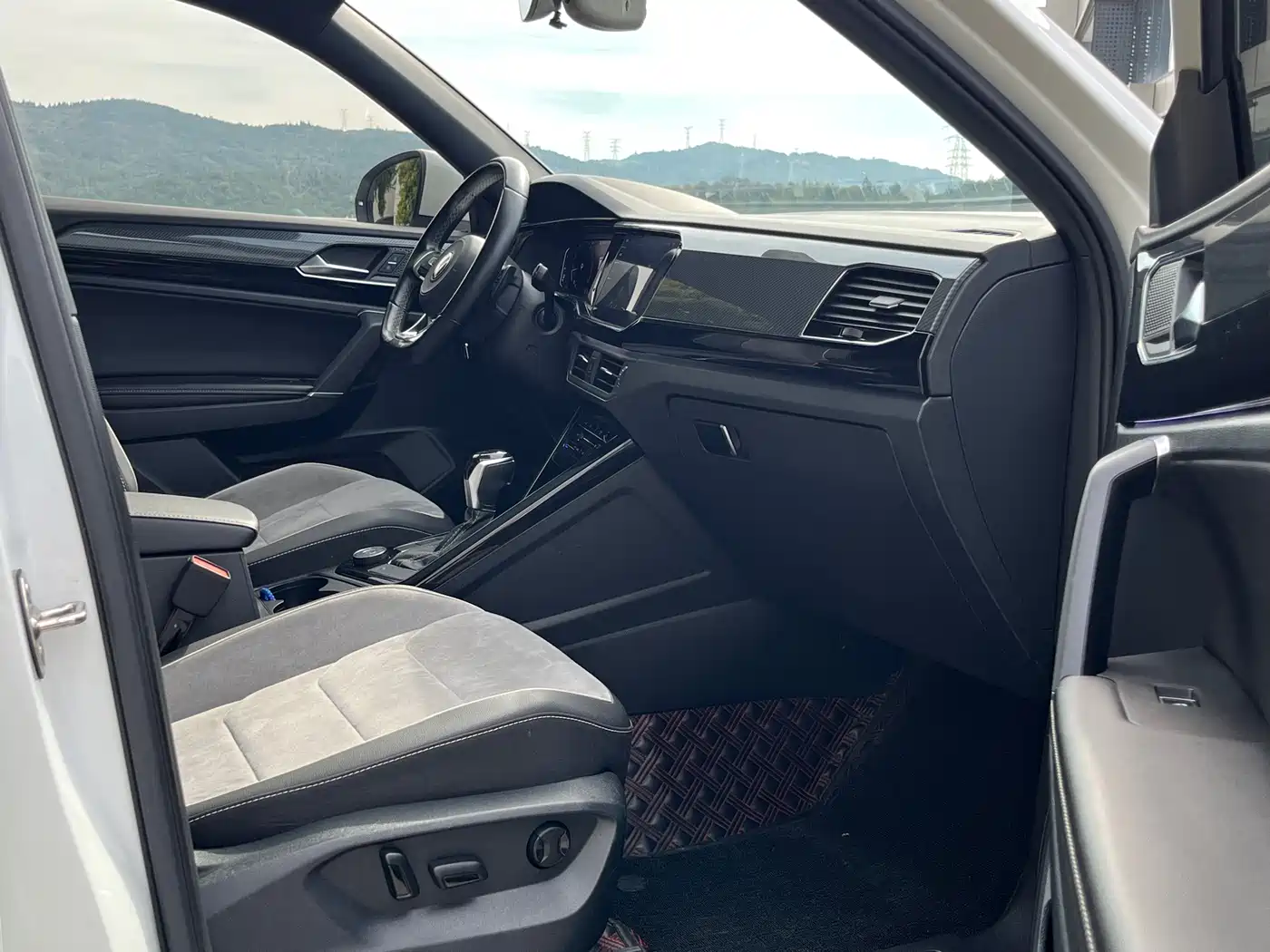 Volkswagen Tayron 2021 380TSI 4WD R-Line Smart Connect фото 20