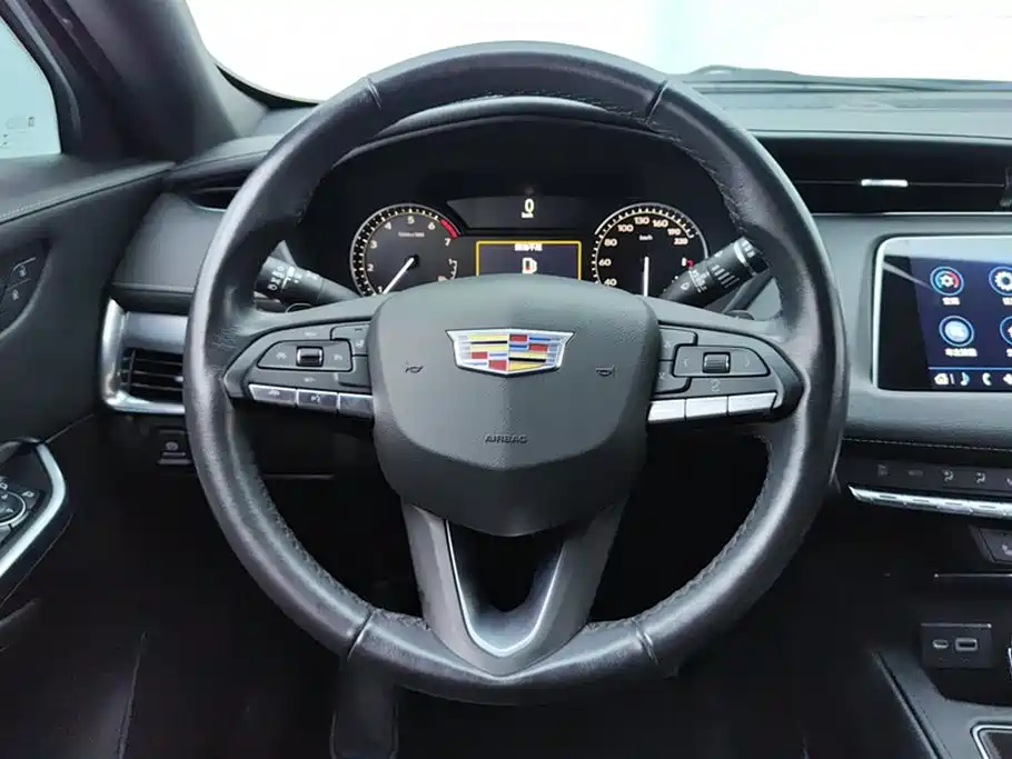 Cadillac XT4 2021 28T FWD Luxury Edition фото 15