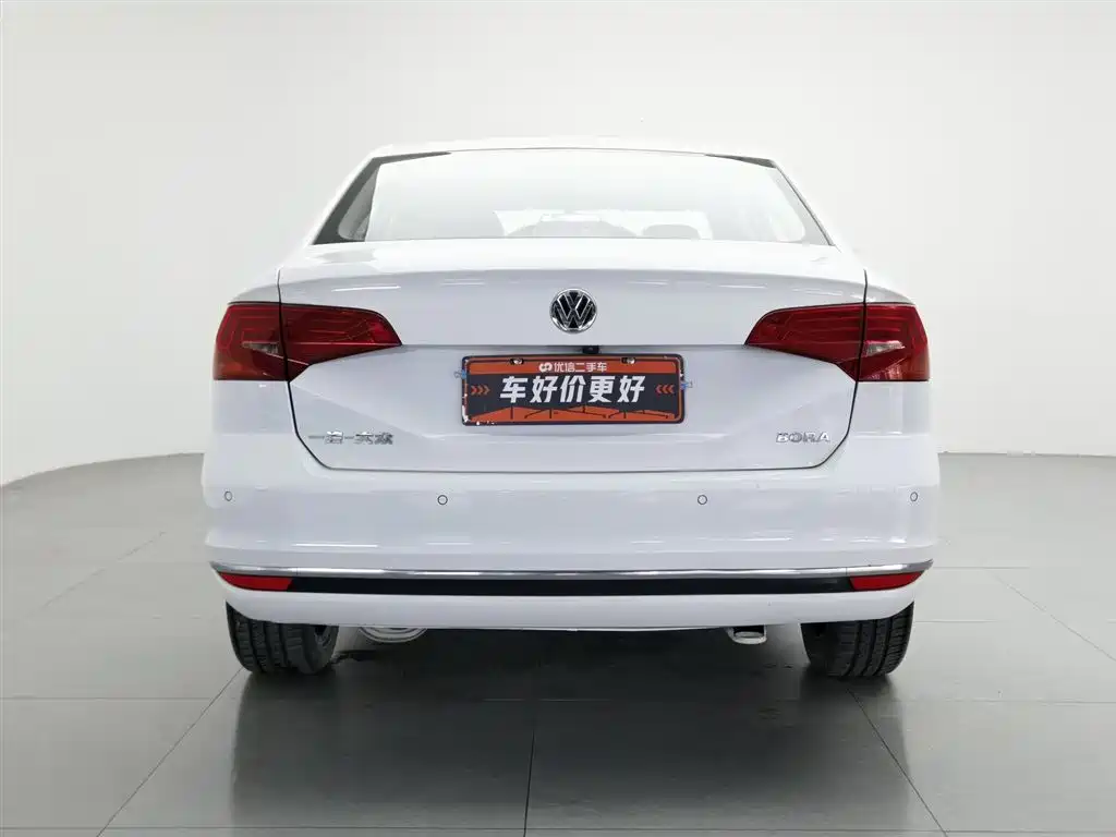 Volkswagen Bora 2019 Bora Legend 1.5L Manual Leading China VI фото 4