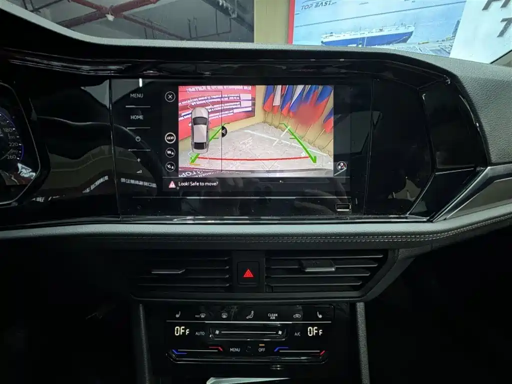 Volkswagen Sagitar 2021 280TSI DSG Luxury Smart Connect фото 19