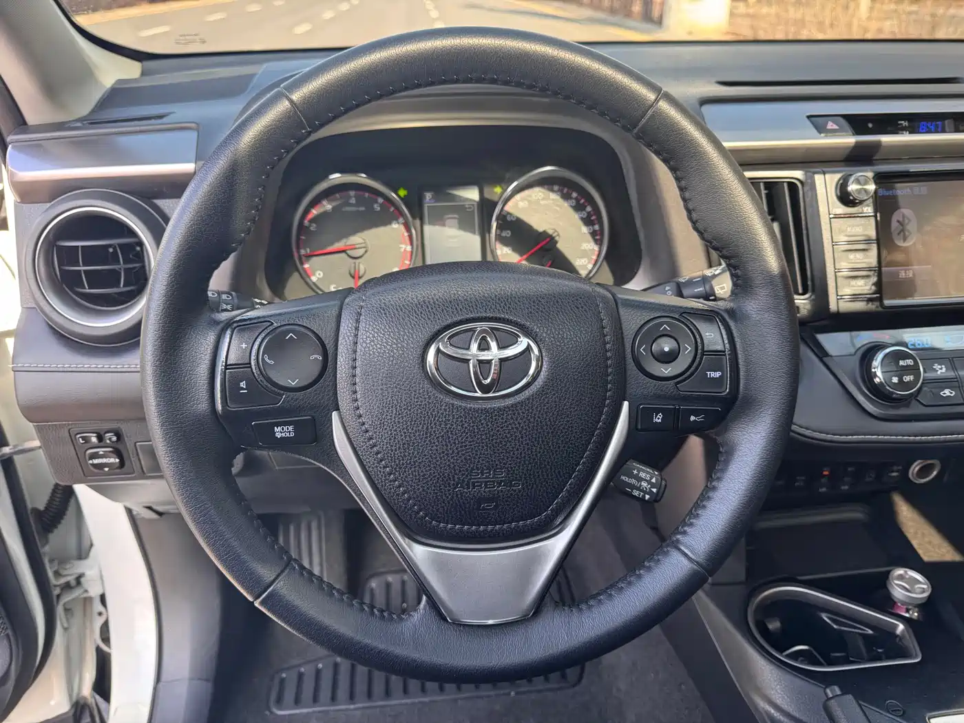 Toyota RAV4 Rongfang 2018 2.5L Automatic 4WD Elite i Edition фото 18