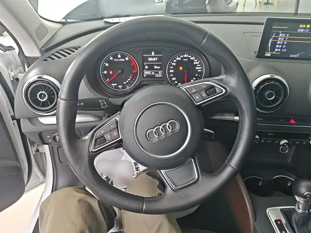Audi A3 2015 Sportback 35 TFSI Millionth Anniversary Comfort Enjoyment Type фото 11