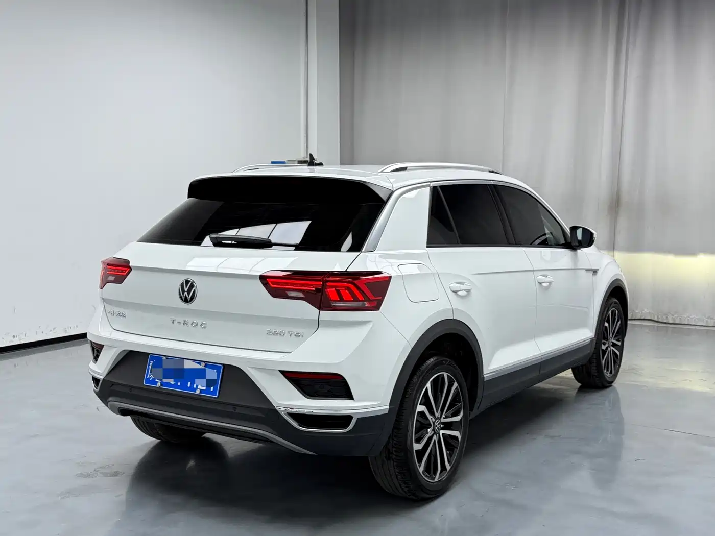 Volkswagen T-ROC 2022 280TSI DSG 2WD Comfort PLUS фото 15