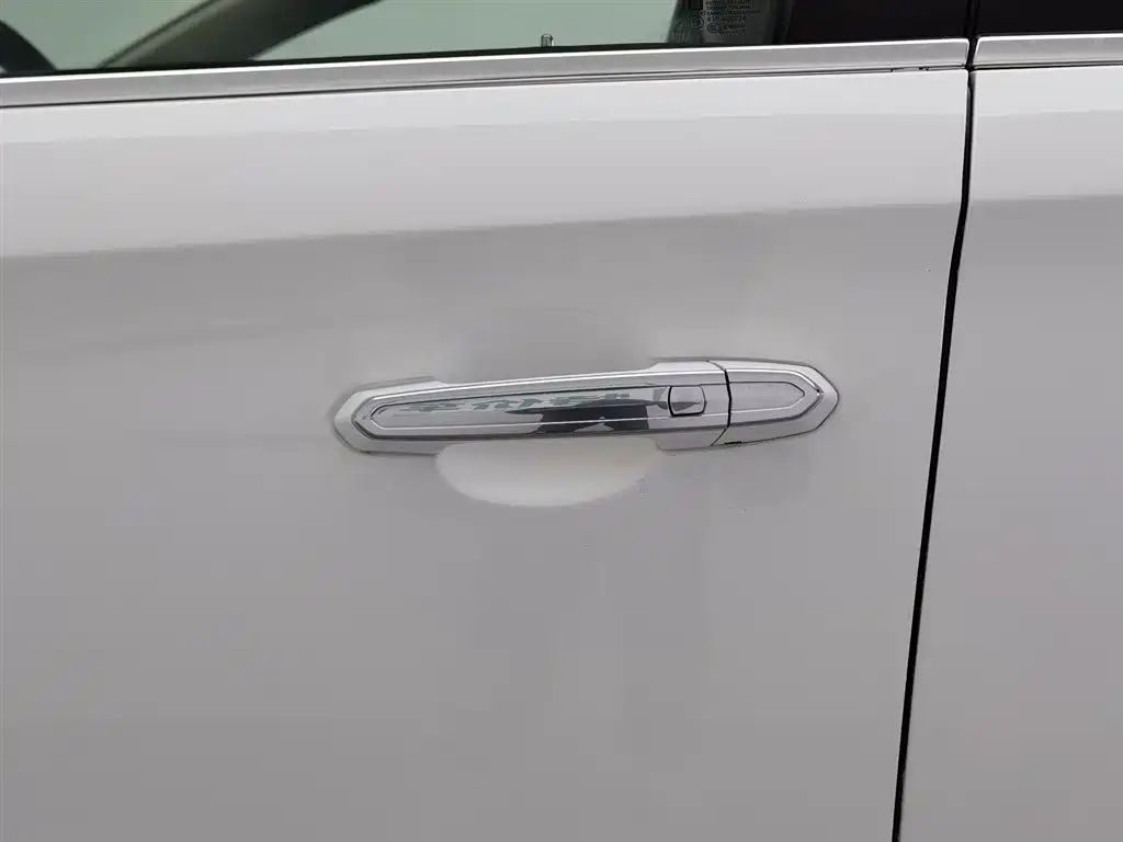 Cadillac XTS 2017 28T Technology фото 18