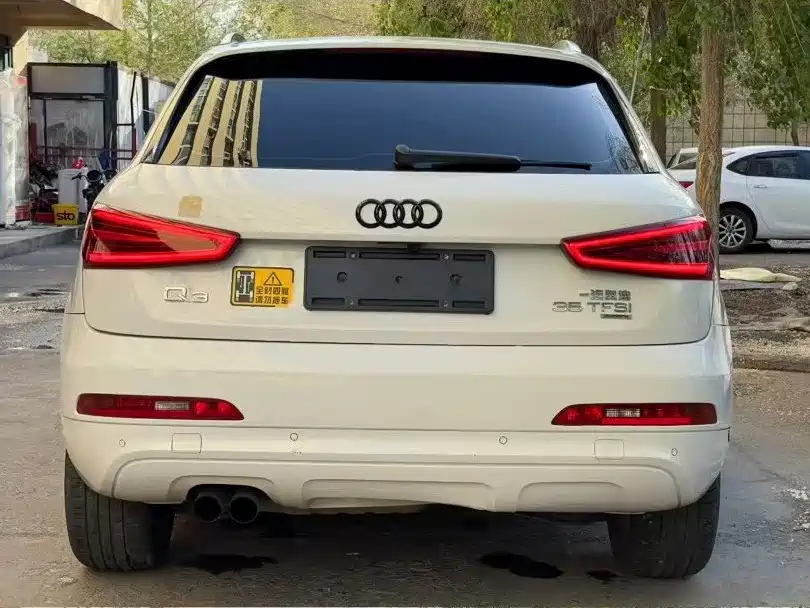 Audi Q3 2015 35 TFSI quattro Technology фото 8
