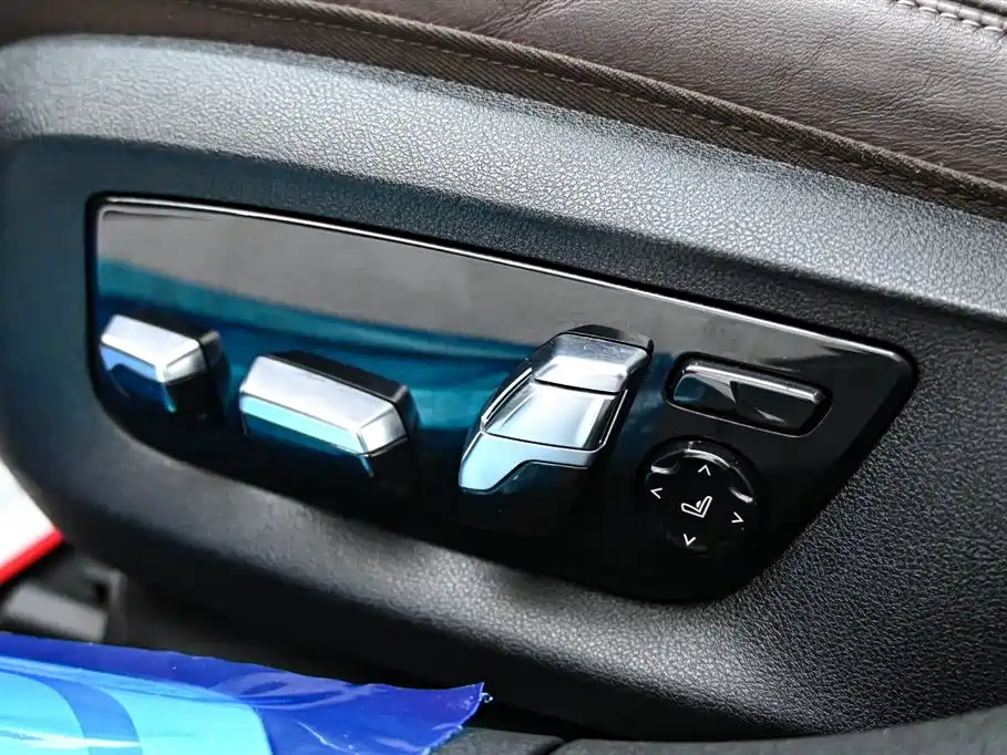 BMW 7 Series 2019 Facelift 730Li M Sport Package фото 26
