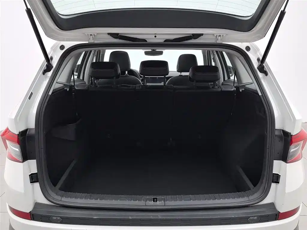 Škoda Kodiaq 2018 TSI330 5-seat FWD Luxury Premium фото 16