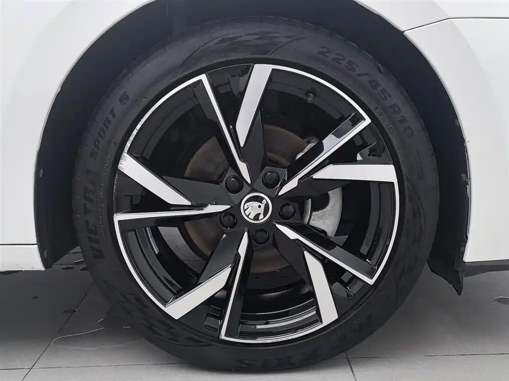 Škoda Octavia 2021 PRO TSI280 DSG Luxury Edition фото 17