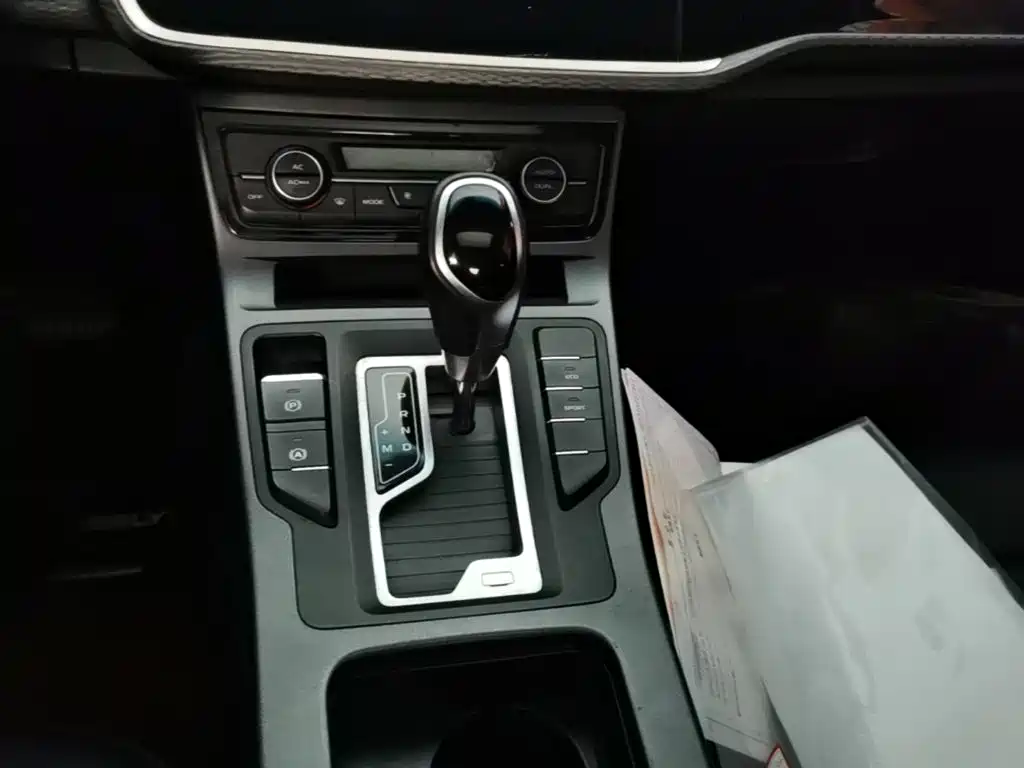 صورة 14 - Geely Emgrand GL