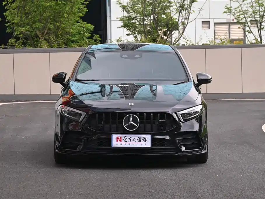 Mercedes-Benz A-Class AMG 2023 Model Year AMG A 35 L 4MATIC фото 8