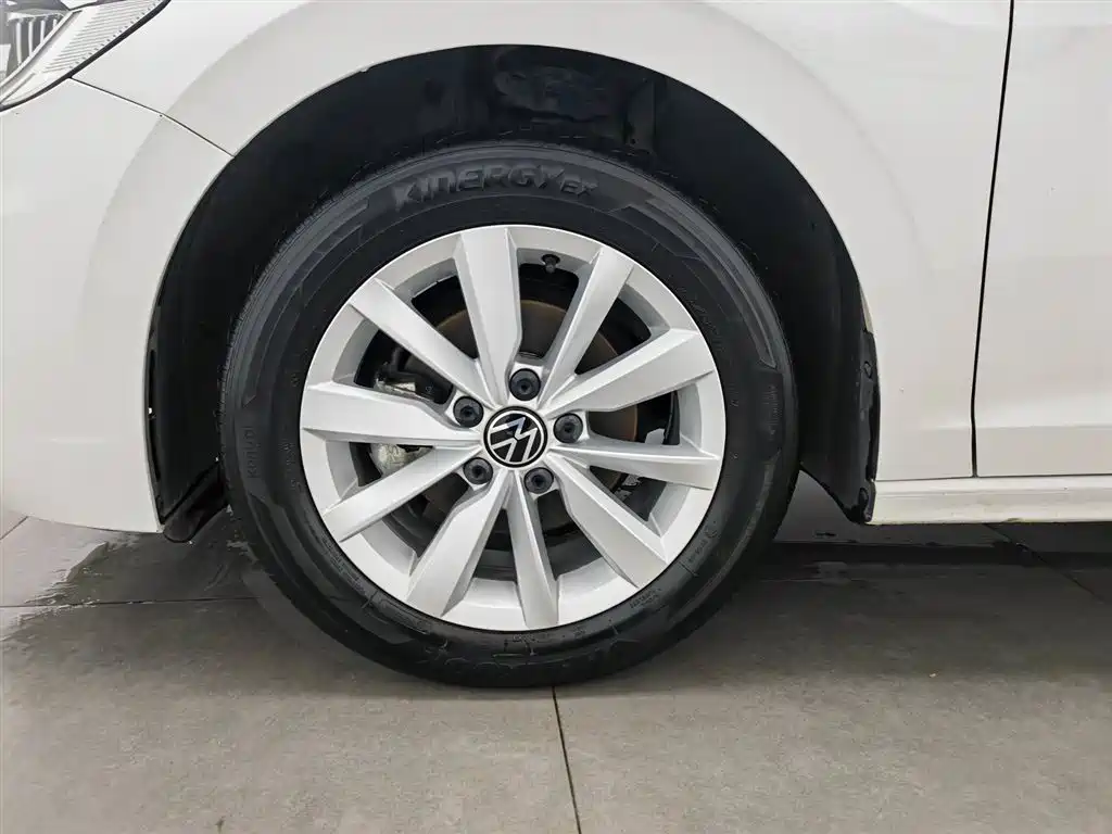 Volkswagen Bora 2021 1.5L Automatic Comfort Smart Edition фото 17