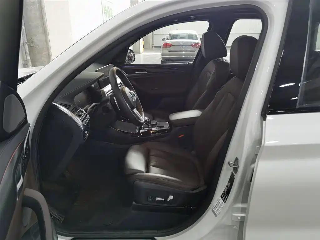 BMW X3 2022 Facelift xDrive30i Premium M Night Package фото 10