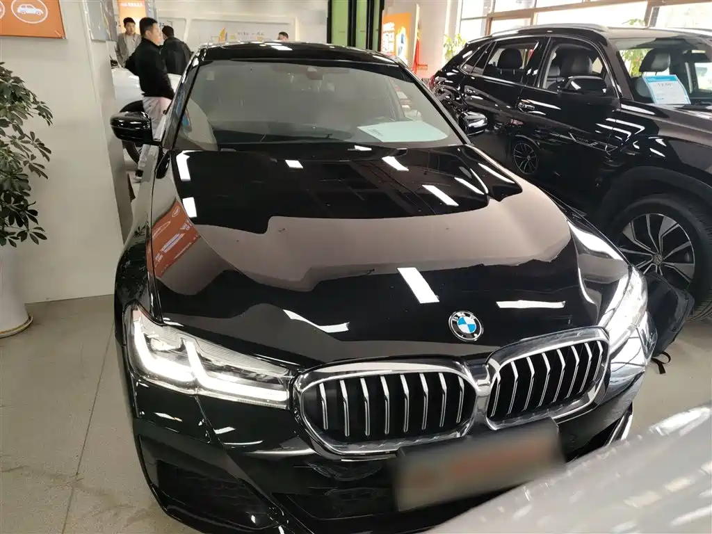BMW 5 Series 2022 Model Second Facelift 525Li M Sport Package
