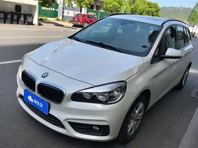 BMW 2 SERIES STATION WAGON